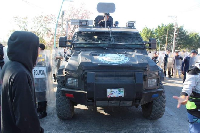 Solo policias podrian ser castigados por el operativo en contra de padres de Ayotzinapa