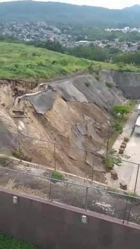 Tienda de autoservicio y conjuntos habitacionales, en riesgo por ...