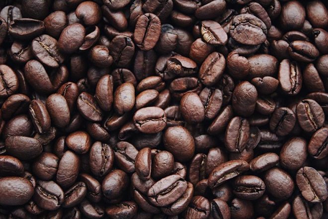 El café no da energía, esconde síntomas del cansancio: Expertos