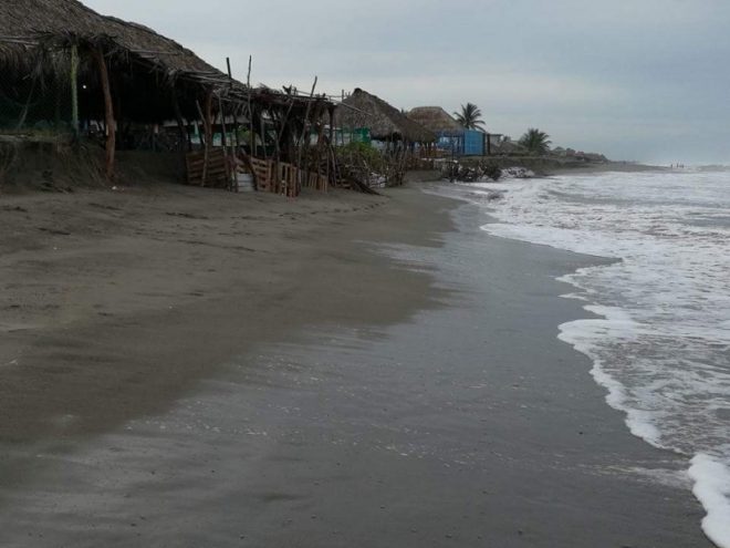 Un mar furioso recibirá a turistas de playas chiapanecas