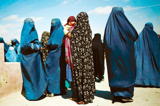 Mujeres en Afganistan / Claudia Corichi