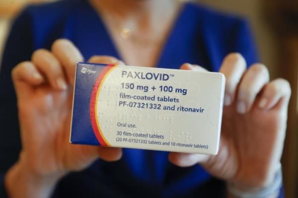 EU autoriza pildora contra COVID-19 en farmacias; en Mexico únicamente para instituciones de salud públicas