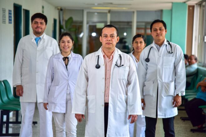 Médico especialista, el IMSS Chiapas tiene una vacante para ti