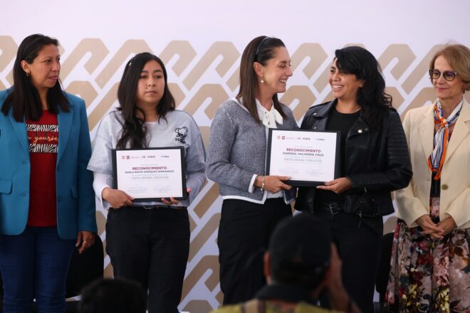 Dos mexicanas, las primeras personas certificadas en realidad aumentada a nivel nacional