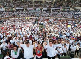 Hasta políticos de otros colores se unieron con Claudia en Chiapas
