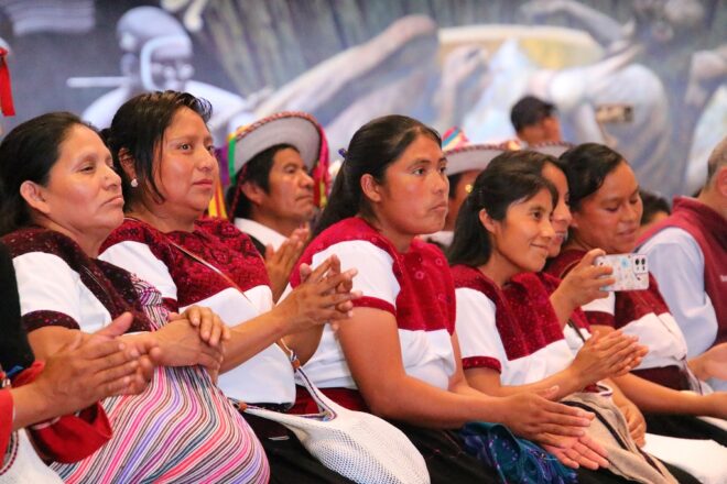 Chiapas camina rápido para resarcir derechos de las mujeres: Rutilio Escandón